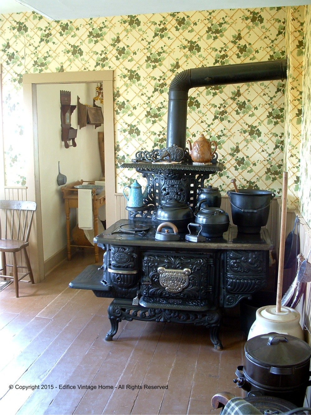 10 of the Prettiest Antique Cook Ranges – Art Cast in Iron, a LookBook –  Old Home Living